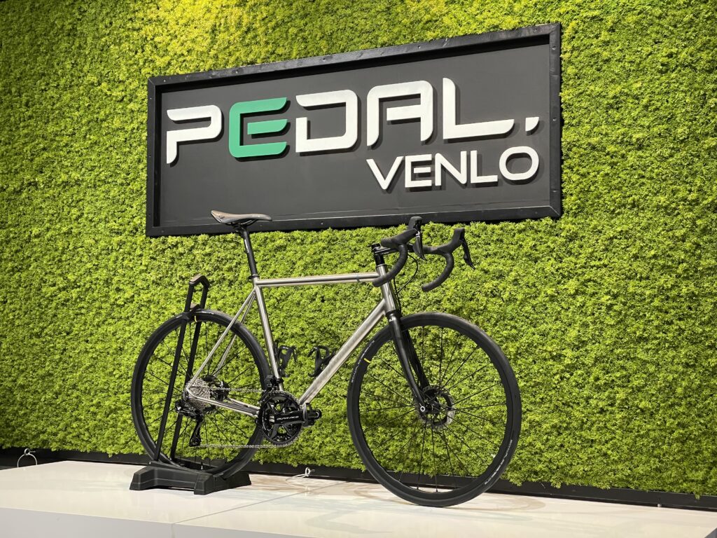 Titanium_Custom Van Nicholas | PEDAL. Fietsenwinkel Venlo
